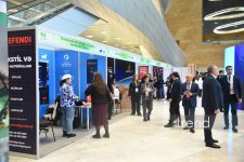 Artful pavilions and jazzy exhibits flag opening of OIC Cultural Festival in Baku (PHOTOS)