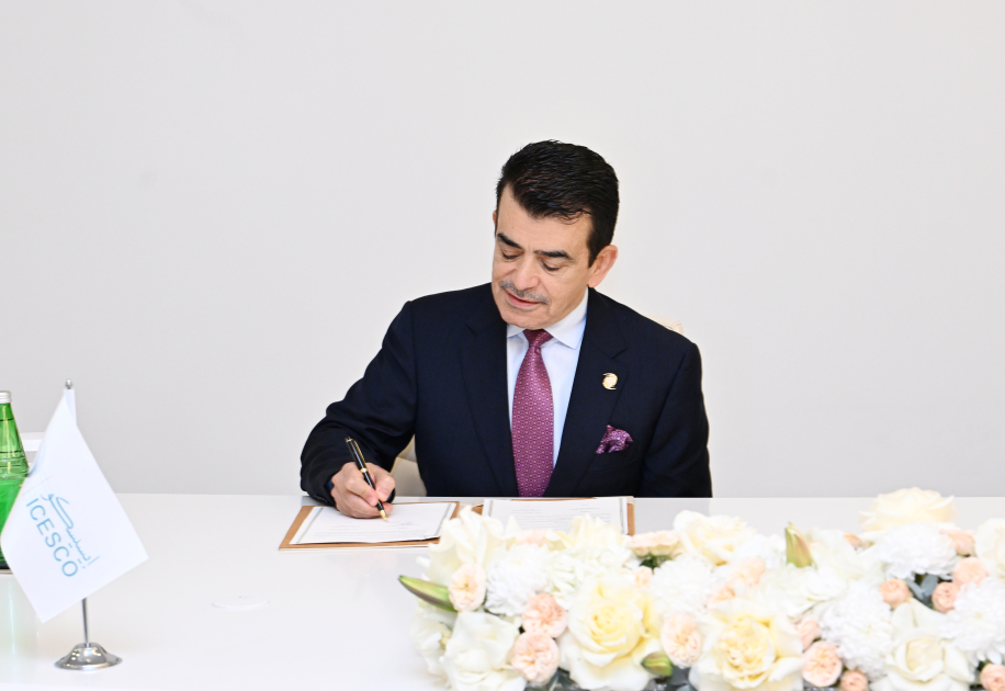 Heydar Aliyev Foundation, ICESCO sign agreement (PHOTO)