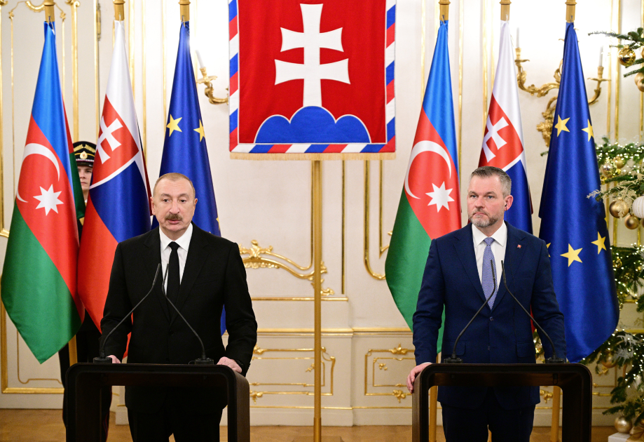 President Ilham Aliyev, President of Slovakia make press statements (PHOTO/VIDEO)