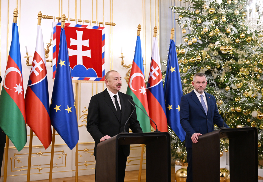 President Ilham Aliyev, President of Slovakia make press statements (PHOTO/VIDEO)