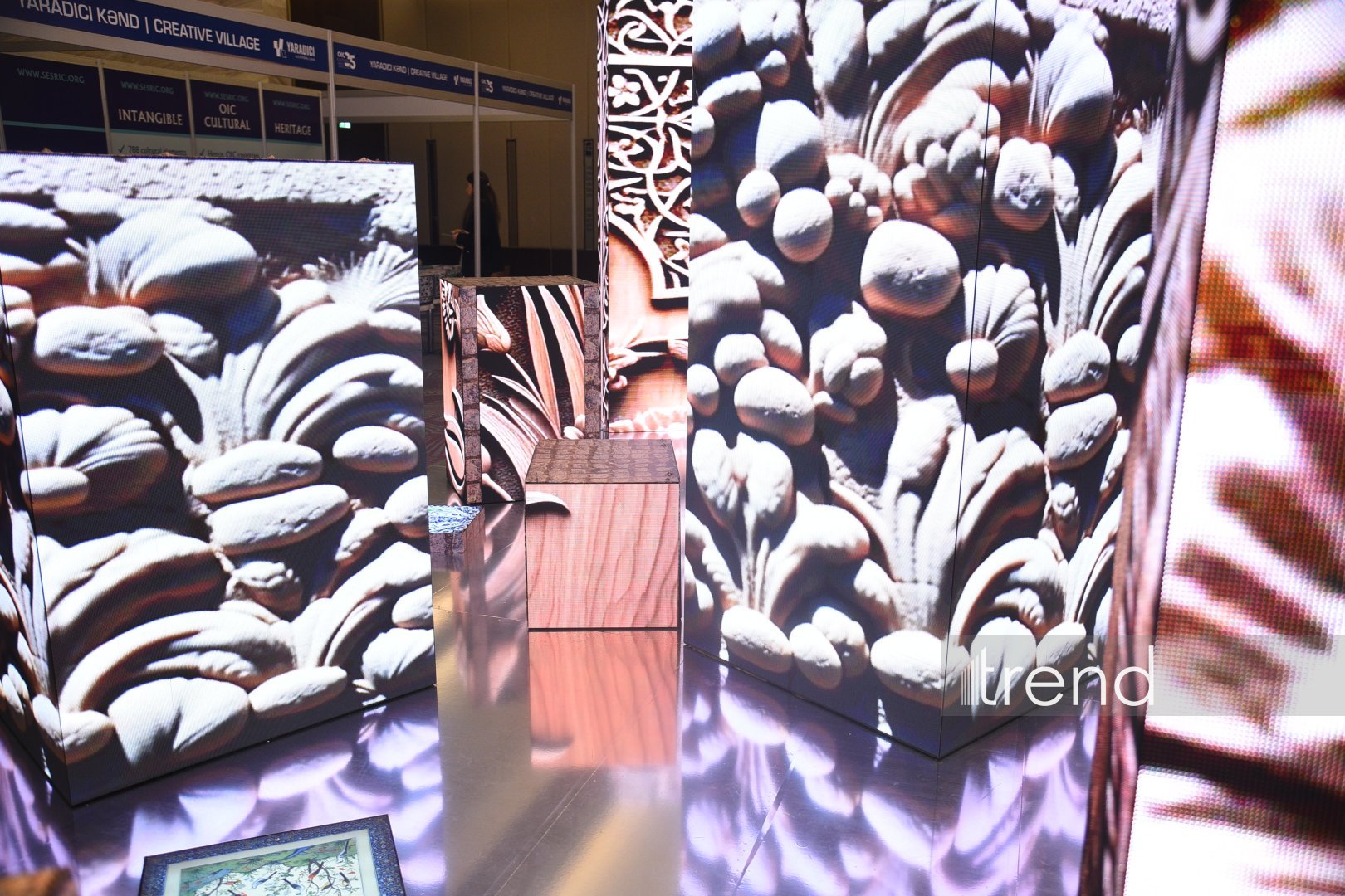 Artful pavilions and jazzy exhibits flag opening of OIC Cultural Festival in Baku (PHOTOS)
