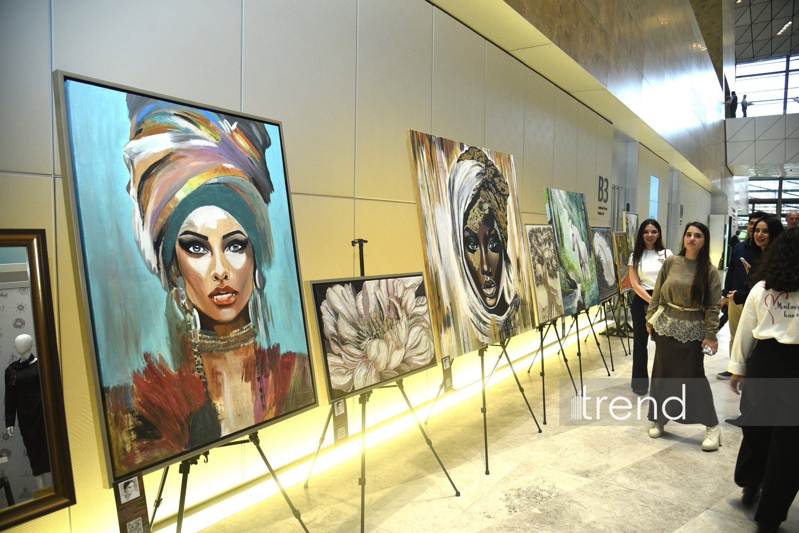 Artful pavilions and jazzy exhibits flag opening of OIC Cultural Festival in Baku (PHOTOS)