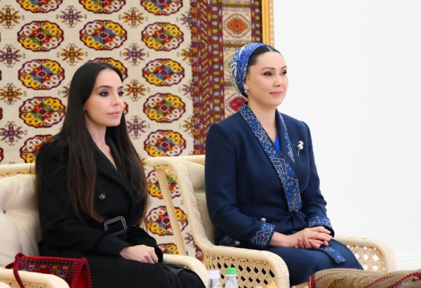 Vice-President of Heydar Aliyev Foundation Leyla Aliyeva visits exhibition of Turkmen national cuisine (PHOTO)