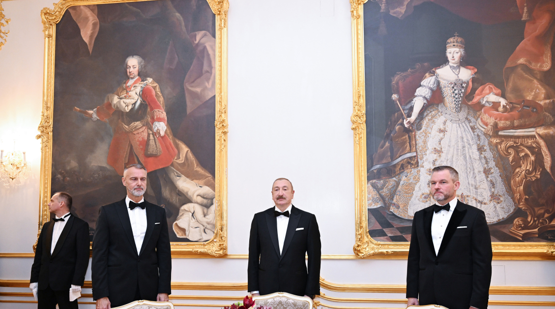 Official banquet hosted in Bratislava in honor of President Ilham Aliyev (PHOTO)