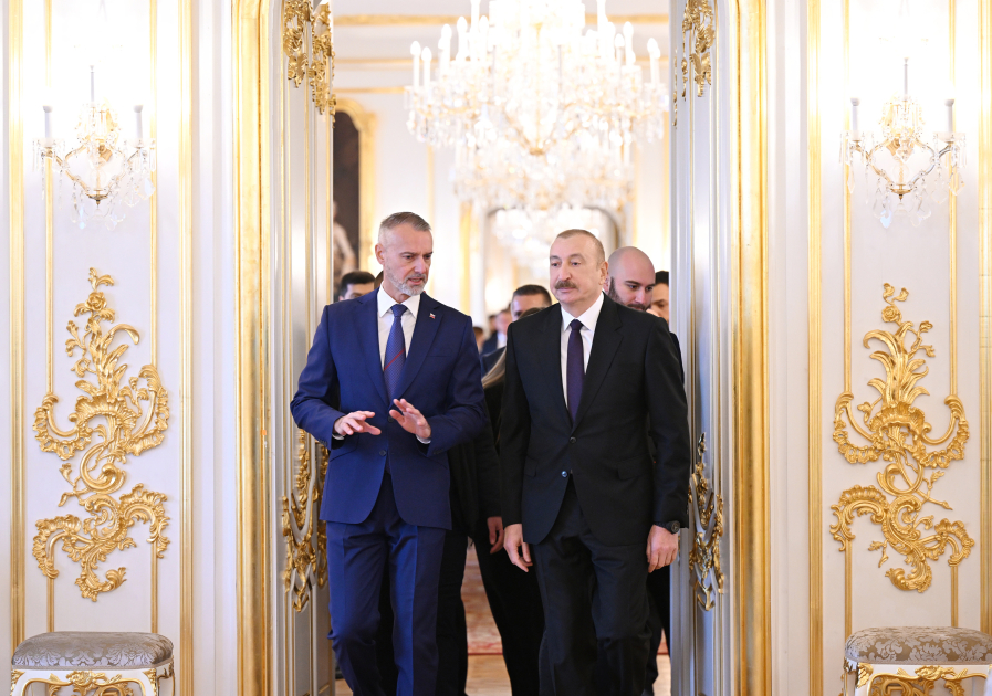 President Ilham Aliyev holds one-on-one and expanded meetings with Speaker of National Council of Slovakia (PHOTO)