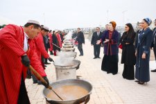 Vice-President of Heydar Aliyev Foundation Leyla Aliyeva visits exhibition of Turkmen national cuisine (PHOTO)