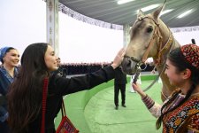 Vice-President of Heydar Aliyev Foundation Leyla Aliyeva visits exhibition of Turkmen national cuisine (PHOTO)