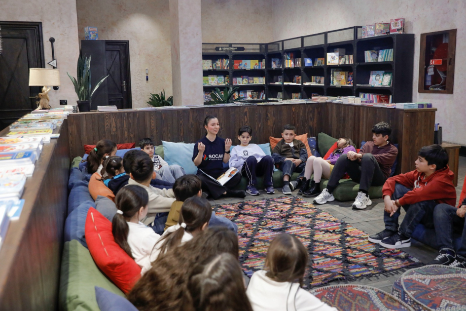 Baku Book Center hosts presentation of “The Secret of Black Gold” book with SOCAR’s support (PHOTO)