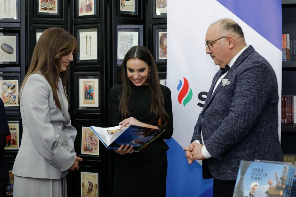 Baku Book Center hosts presentation of “The Secret of Black Gold” book with SOCAR’s support (PHOTO)