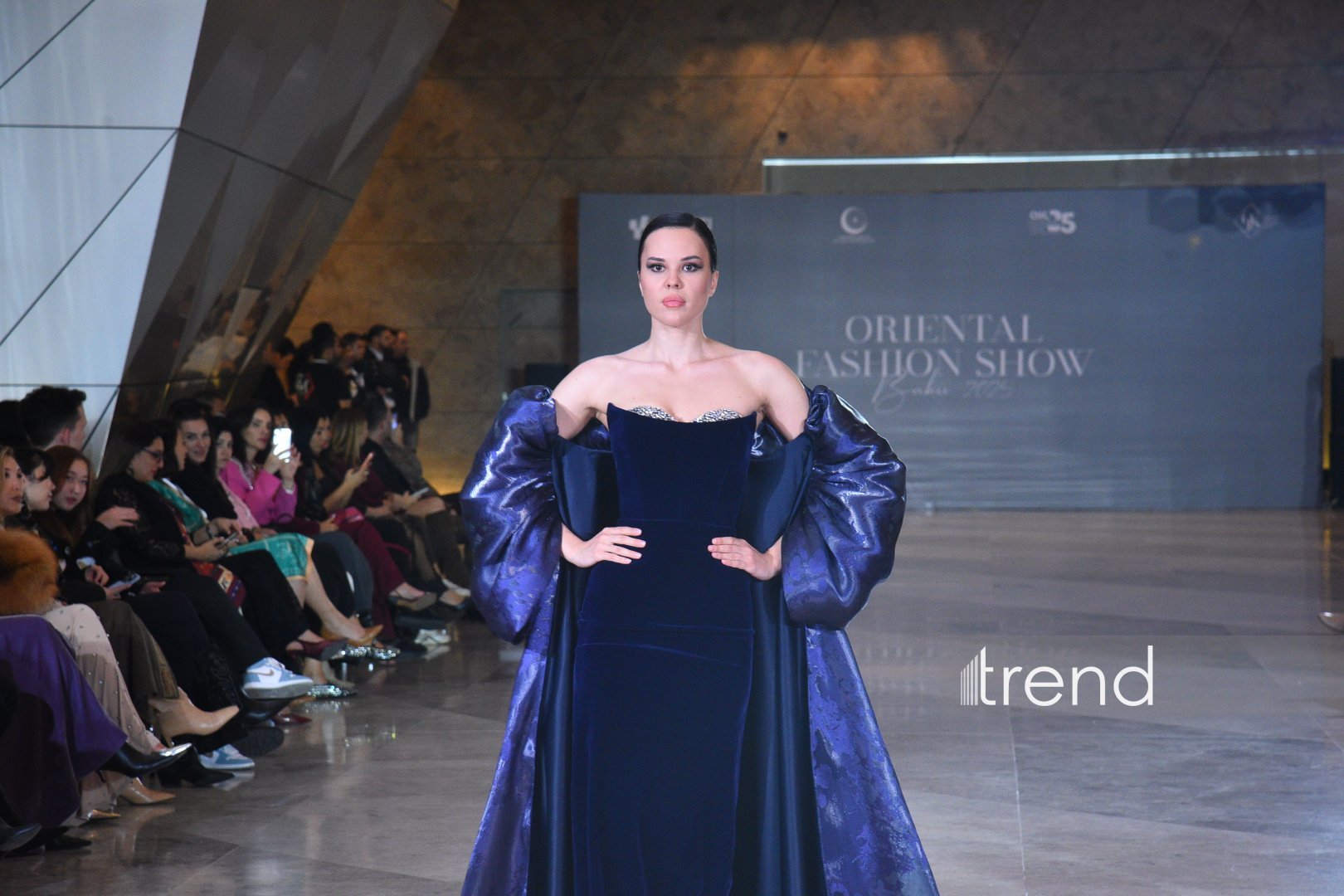 Colorful defile of Oriental Fashion Show highlights Baku Creative Week - 2025 (PHOTO)