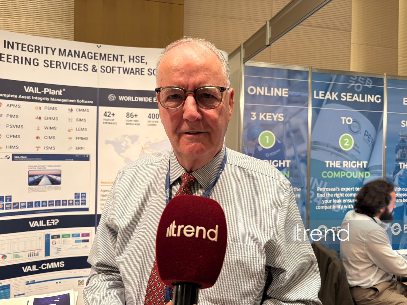 International consultant weighing cooperation opportunities with Azerbaijani companies