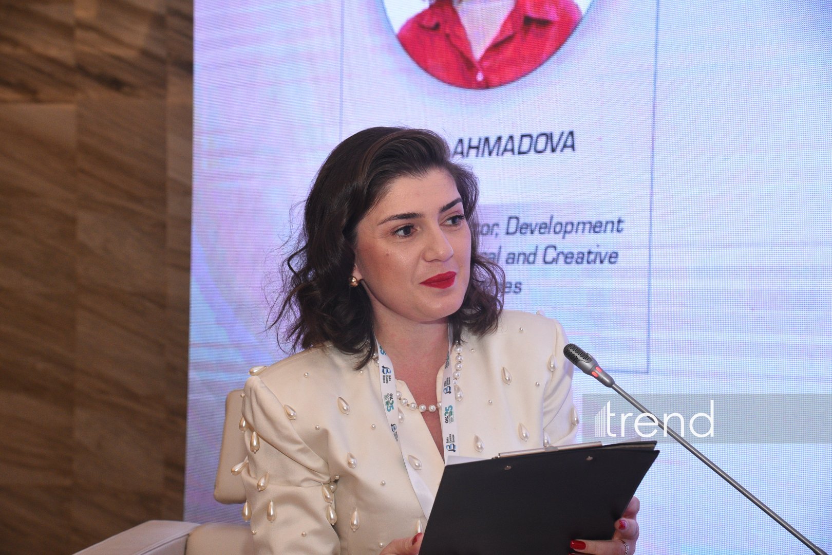 Baku's Women's Creativity Forum discusses creative industry female leaders (PHOTO)
