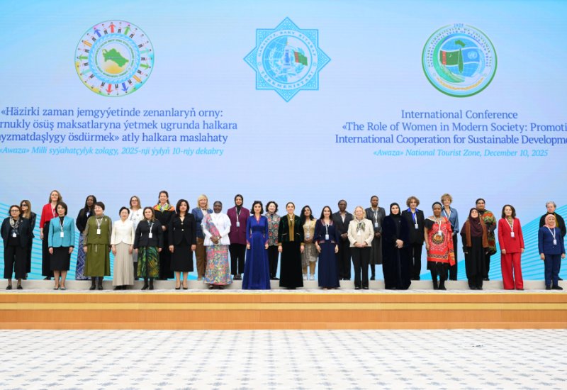 Heydar Aliyev Foundation VP Leyla Aliyeva participates in international conference in Turkmenistan (PHOTO)