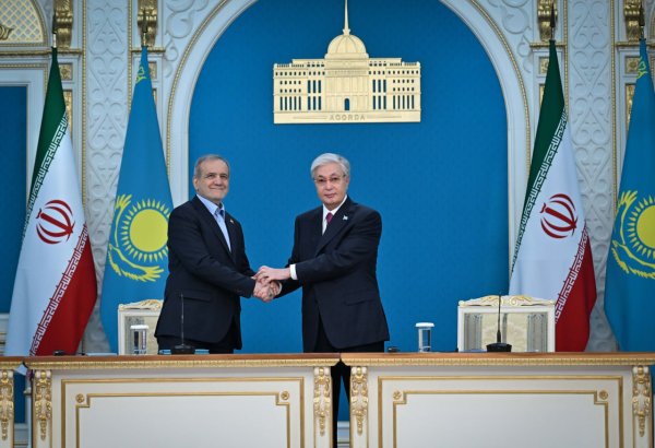 Kazakhstan, Iran deepen economic co-op with a set new agreements