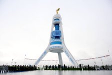 Azerbaijani PM visits Monument of Neutrality in Turkmenistan's Ashgabat (PHOTO)