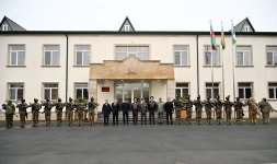 Azerbaijani Defense Minister, Uzbek military legates visit commando military unit (PHOTO)
