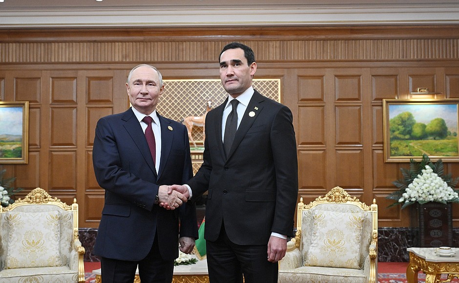 Presidents of Russia and Turkmenistan hold talks on bolstering bilateral ties