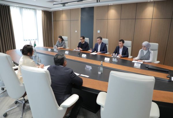 Uzbekistan, UNESCO discuss modernizing pharma training system