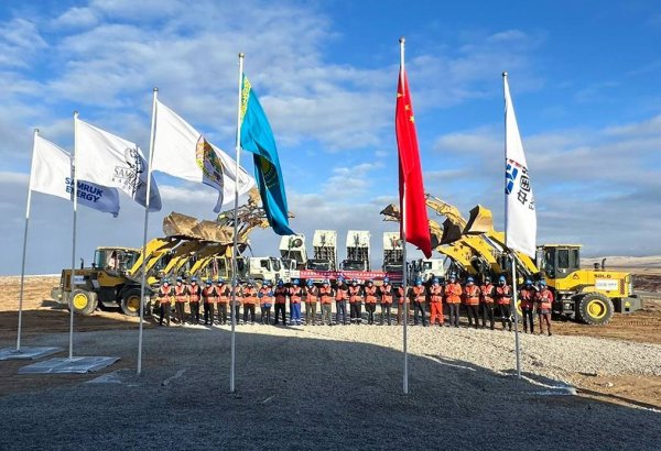 哈萨克斯坦在中国支持下启动最大太阳能电站建设