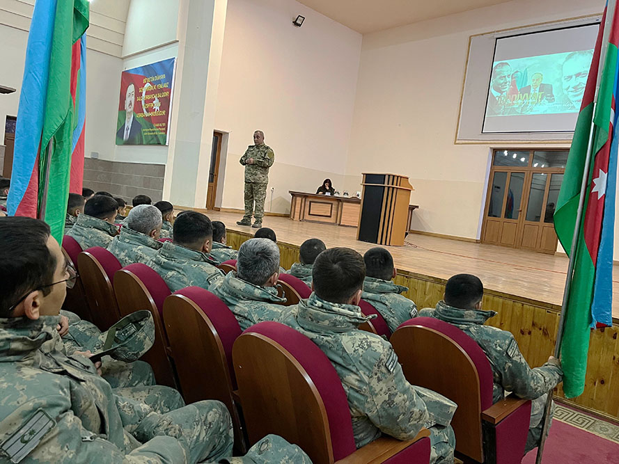 Azerbaijan's Land Forces hold events on “Year of Constitution and Sovereignty” (PHOTO)
