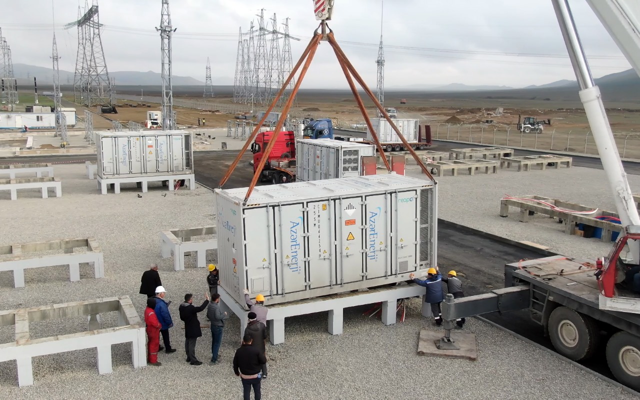 Azerbaijan sets wheels in motion for largest battery energy storage in region (PHOTO)