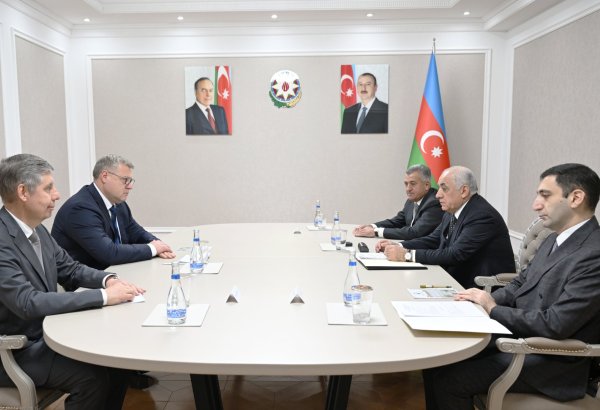 Azerbaijani PM debates economic and humanitarian co-op with Russia's Astrakhan governor