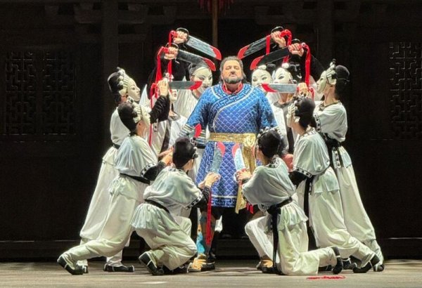 Famous Azerbaijani tenor performs at Royal Opera House in London (PHOTO/VIDEO)