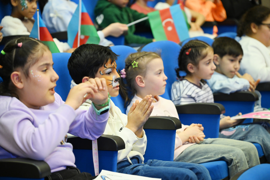 Leyla Aliyeva attends event marking 10th anniversary of “ASAN Mektub” social program (PHOTO)