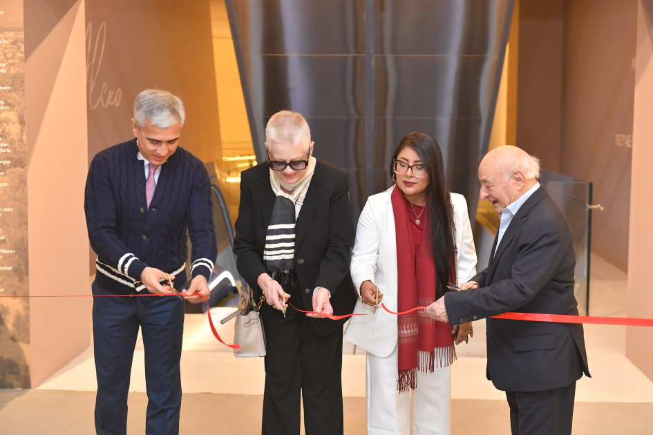 Alpacas by Sol Alejo shine at Baku’s Heydar Aliyev Center (PHOTO/VIDEO)