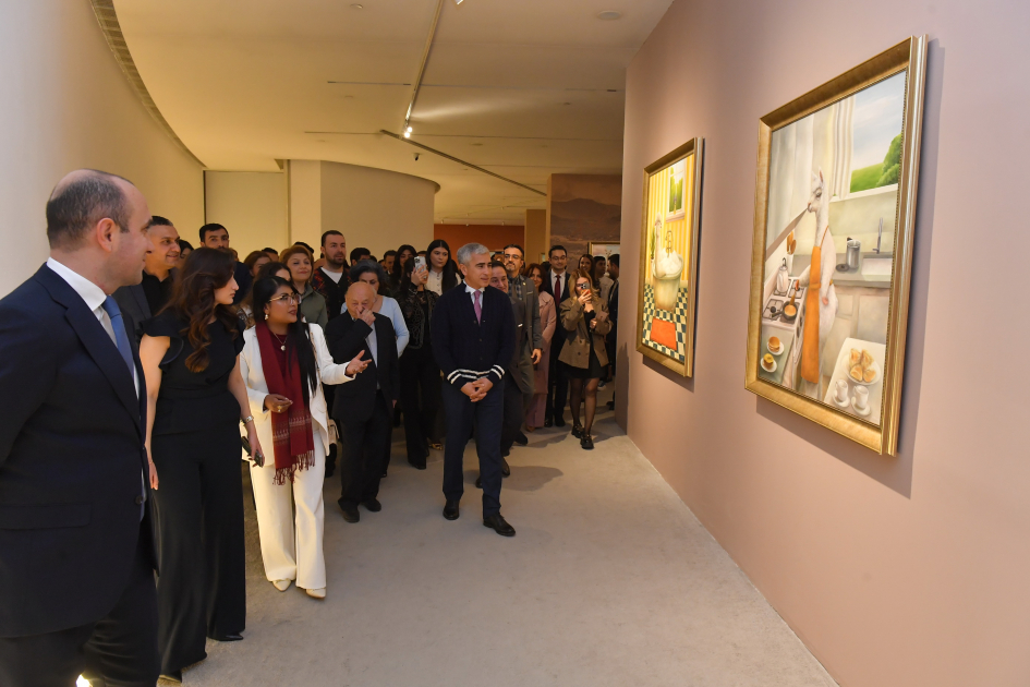 Alpacas by Sol Alejo shine at Baku’s Heydar Aliyev Center (PHOTO/VIDEO)