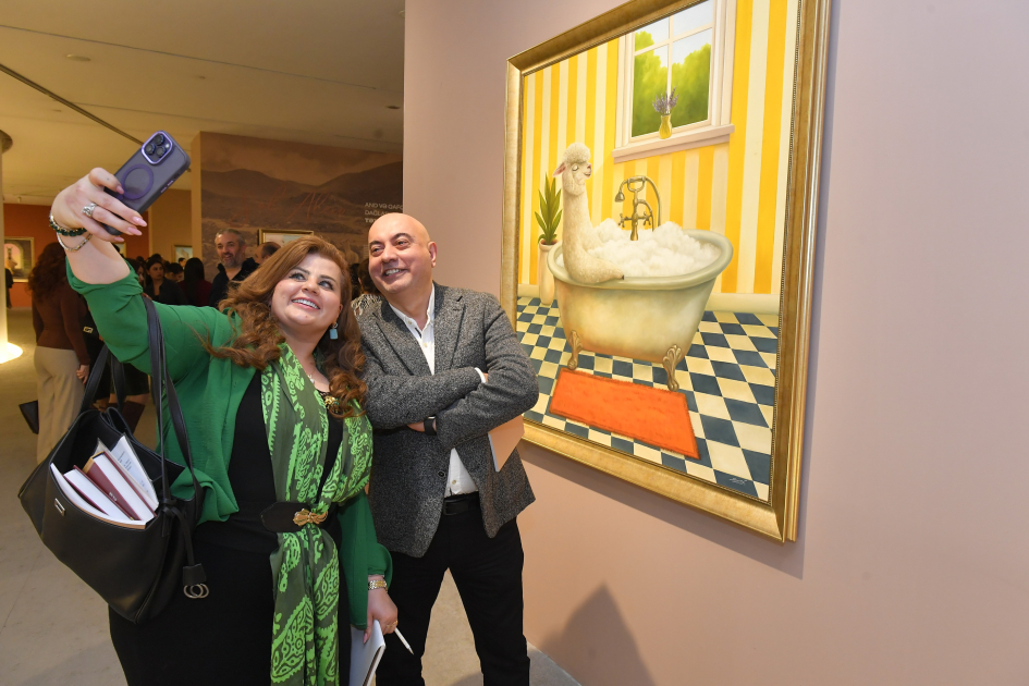 Alpacas by Sol Alejo shine at Baku’s Heydar Aliyev Center (PHOTO/VIDEO)