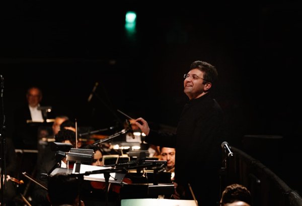 Nutcracker ballet premieres in Mexico under baton of honored Azerbaijani conductor (PHOTO/VIDEO)