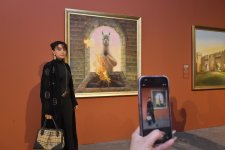 Alpacas by Sol Alejo shine at Baku’s Heydar Aliyev Center (PHOTO/VIDEO)