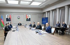 Meeting at Supervisory Board of Azerbaijani State Oil Fund reviews latest figures (PHOTO)