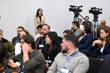 Azerbaijan's Ministry of Defense-run event updates media representatives (PHOTO)