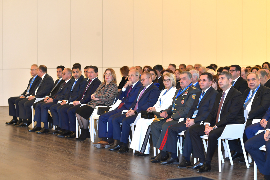 Baku hosts int'l scientific-practical congress on 90th anniversary of Advanced Training Institute for Doctors (PHOTO)