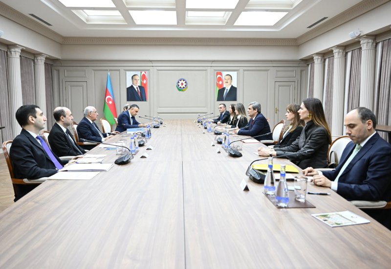 Azerbaijan's prime minister holds meeting with deputy PM of Montenegro