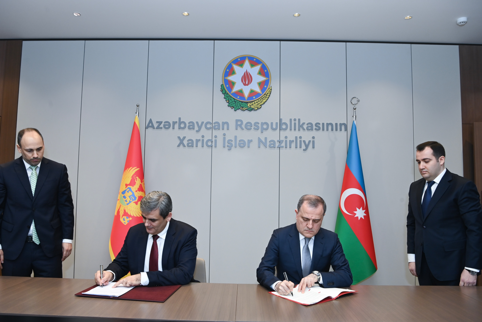 Azerbaijan and Montenegro sign memorandum of understanding (PHOTO)