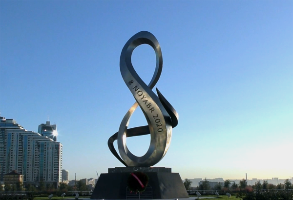 Azerbaijani Defense Ministry presents review of events of last week (VIDEO)