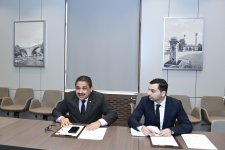 Azerbaijani foreign minister receives ambassador of Colombia (PHOTO)