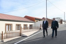 President Ilham Aliyev visits Karkijahan settlement in Khankendi (PHOTO)