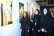 VP of Heydar Aliyev Foundation Leyla Aliyeva and Iranian President's daughter Zahra Pezeshkian visit exhibition "My Seas, My Oceans" (PHOTO)