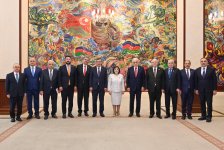 Azerbaijani Parliament speaker meets with Turkish VP