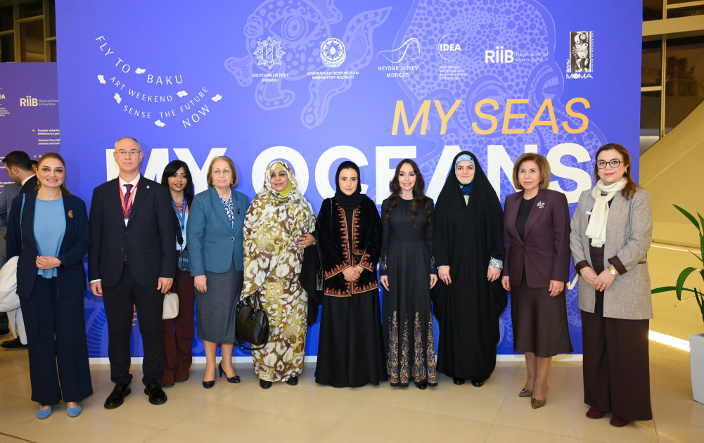 VP of Heydar Aliyev Foundation Leyla Aliyeva and Iranian President's daughter Zahra Pezeshkian visit exhibition "My Seas, My Oceans" (PHOTO)