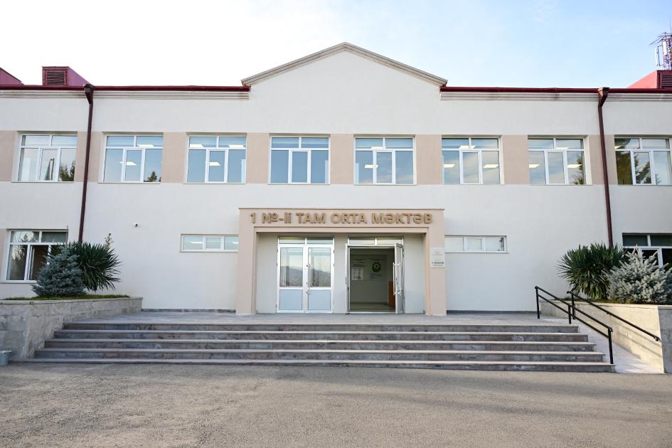 President Ilham Aliyev attends opening of Secondary School No. 1 in Karkijahan settlement after major renovations (PHOTO)