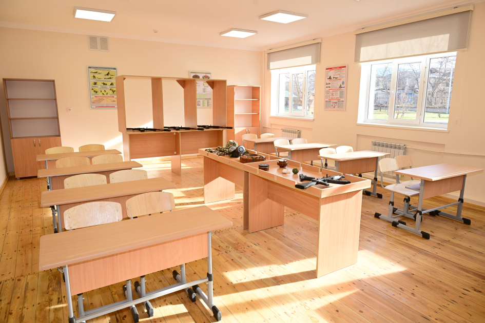 President Ilham Aliyev attends opening of Secondary School No. 1 in Karkijahan settlement after major renovations (PHOTO)