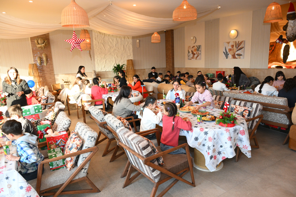 VP of Heydar Aliyev Foundation Leyla Aliyeva attends festivity for children at Central Botanical Garden (PHOTO)