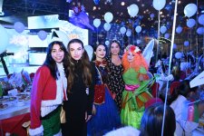 Heydar Aliyev Foundation VP Leyla Aliyeva, Arzu Aliyeva, and Alena Aliyeva attend festive celebration for children (PHOTO)