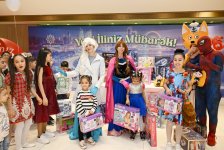 Heydar Aliyev Foundation VP Leyla Aliyeva, Arzu Aliyeva, and Alena Aliyeva attend festive celebration for children (PHOTO)