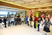 Heydar Aliyev Foundation VP Leyla Aliyeva, Arzu Aliyeva, and Alena Aliyeva attend festive celebration for children (PHOTO)